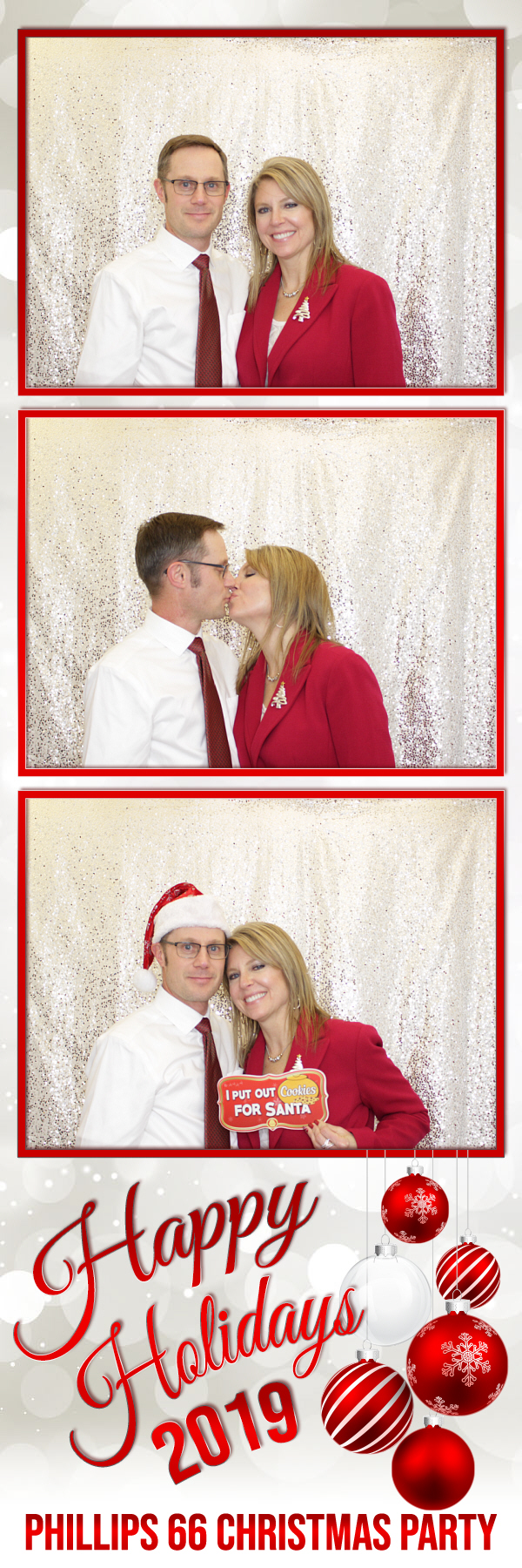 Phillips 66 Christmas Party | View more photos from the event at gallery.photoboothbillings.com/u/PhotoBoothBillings/Phillips-66-Christmas-Party